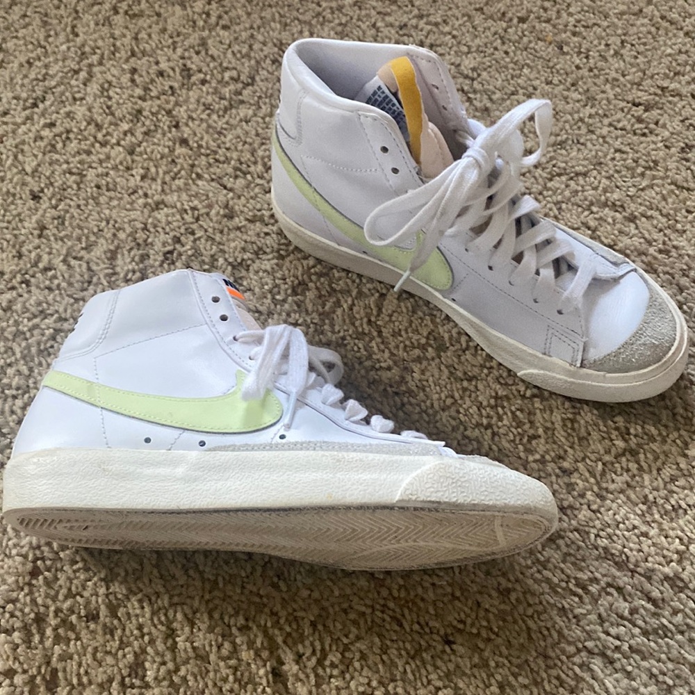 Nike Blazers Mid ‘77 Size 6.5